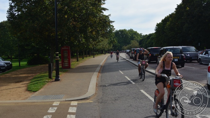 Bi-directional cycleway, Hyde Park, London